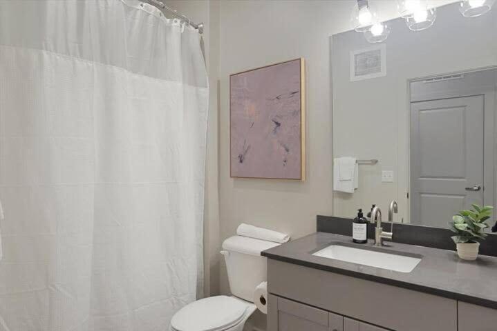 Cozysuites Spacious Sdo, Lawrenceville Питтсбург Экстерьер фото