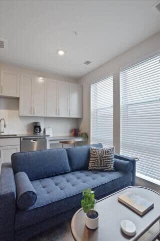 Cozysuites Spacious Sdo, Lawrenceville Питтсбург Экстерьер фото